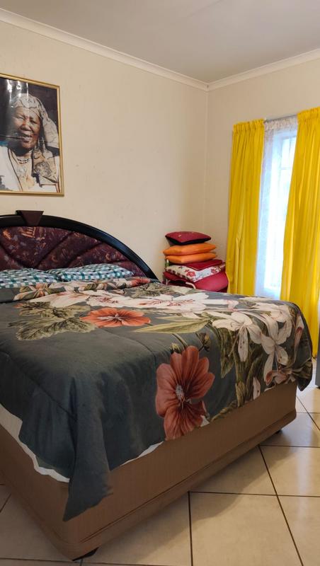 2 Bedroom Property for Sale in Waterval East North West